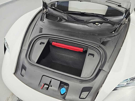 Porsche Taycan — photo 05
