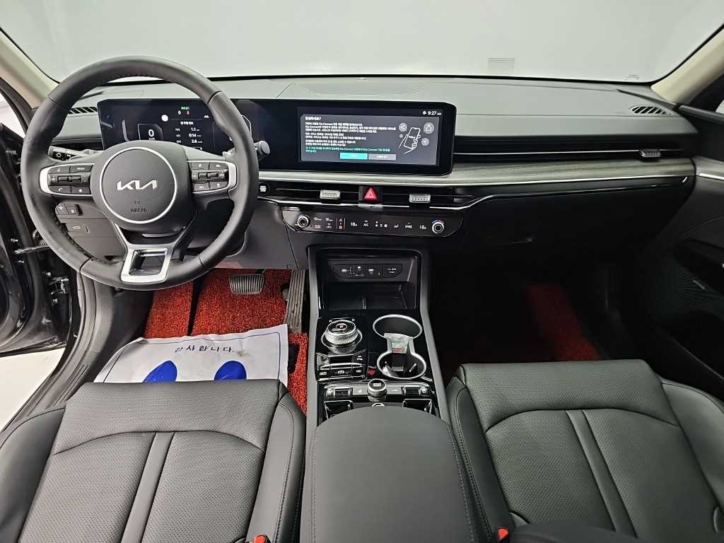 Kia K5 — photo 07