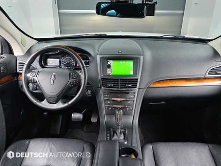 Lincoln MKT — photo 07