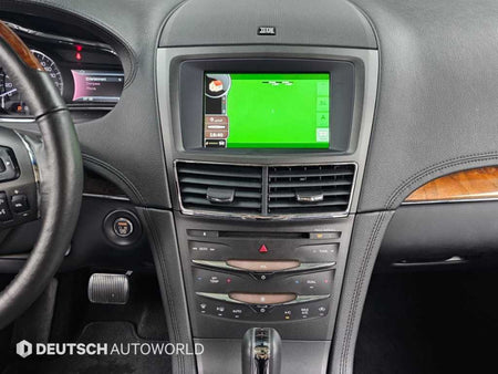 Lincoln MKT — photo 14