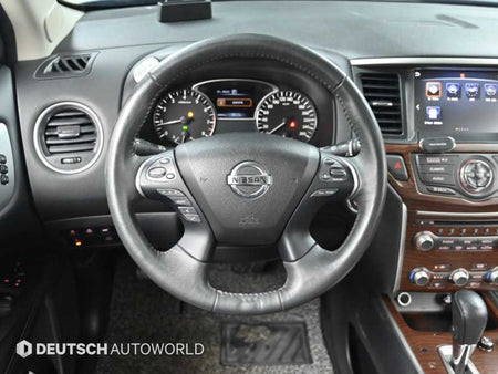 Nissan Pathfinder — photo 13