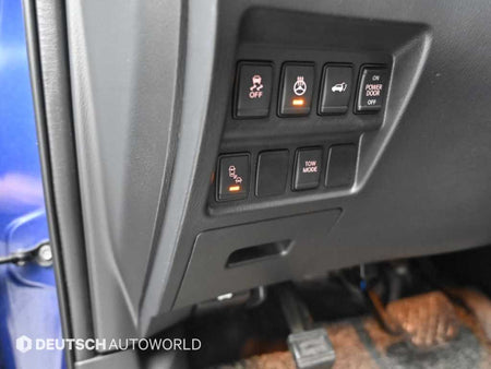 Nissan Pathfinder — photo 17