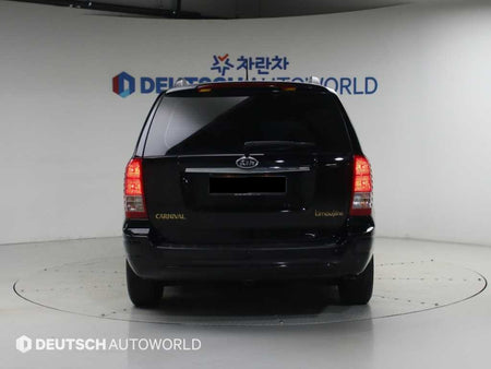 Kia Carnival — photo 04