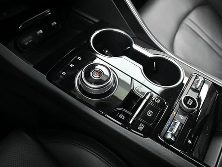 Kia K5 — photo 09