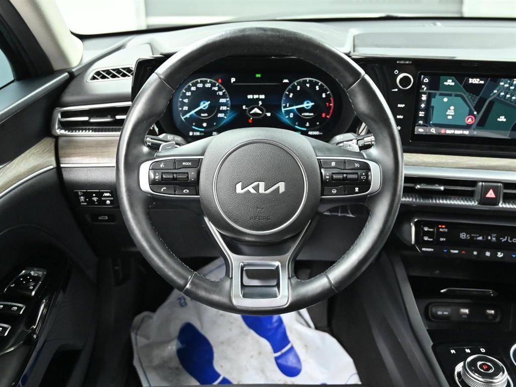 Kia K5 — photo 12