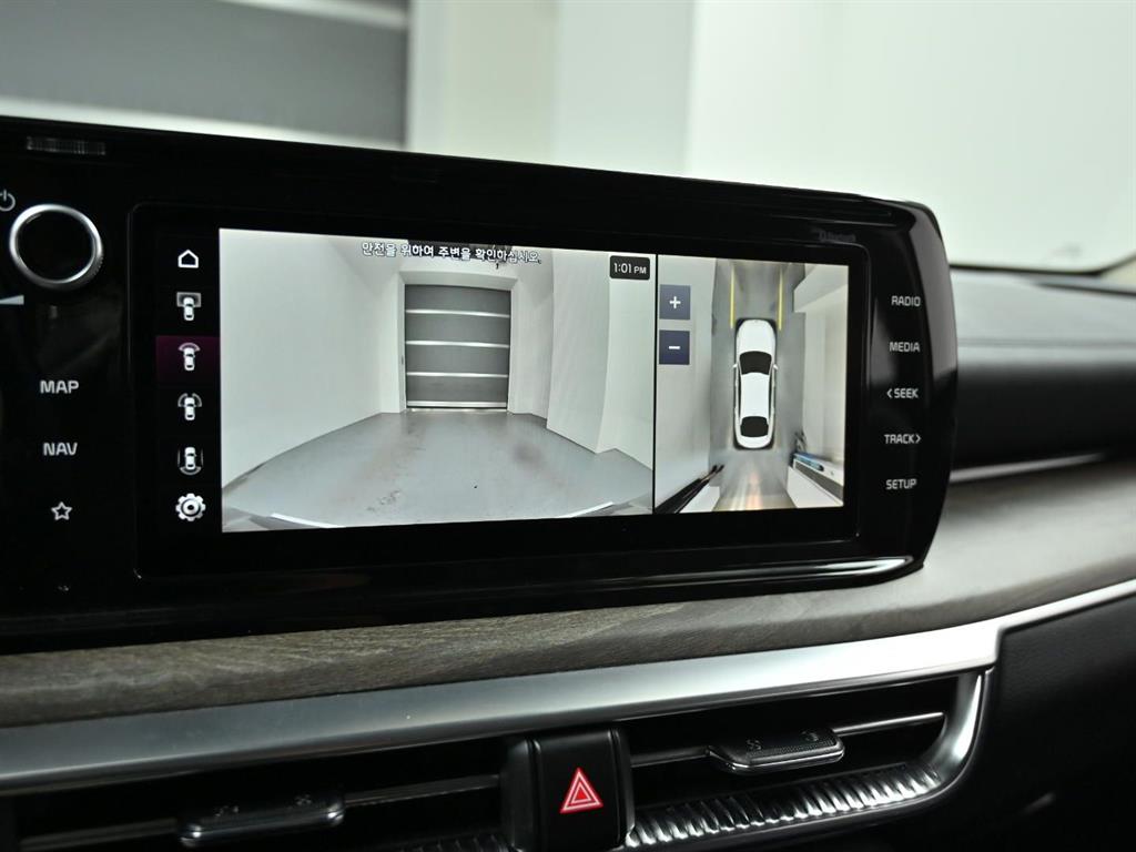 Kia K5 — photo 13