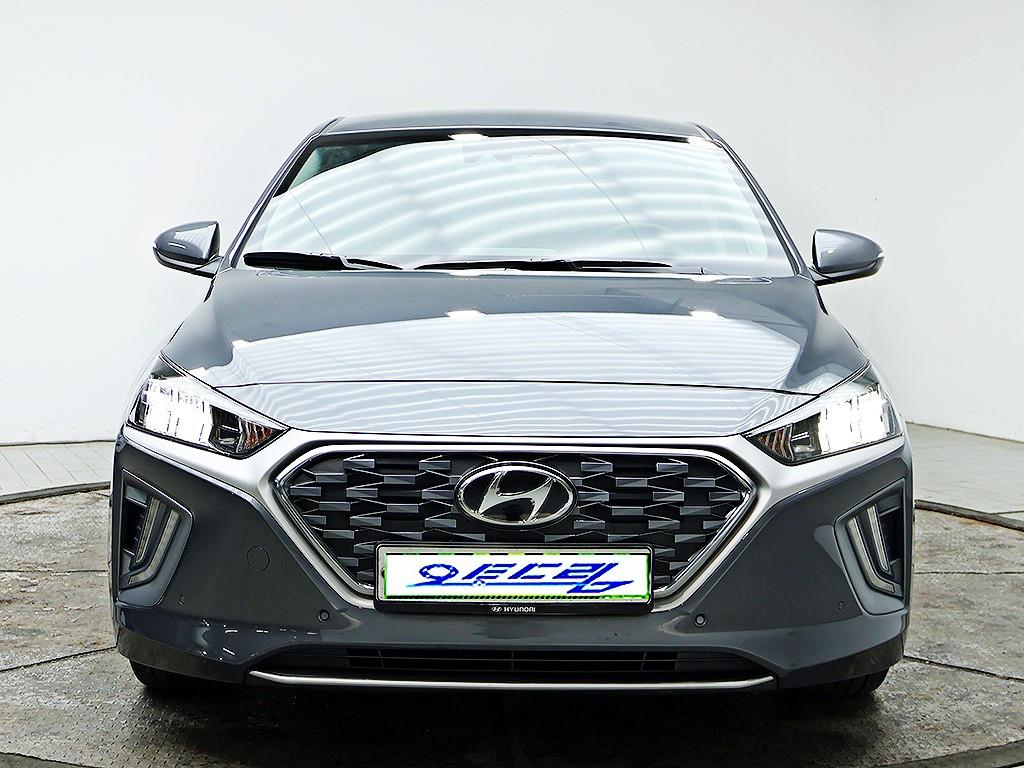 Hyundai Ioniq — photo 01