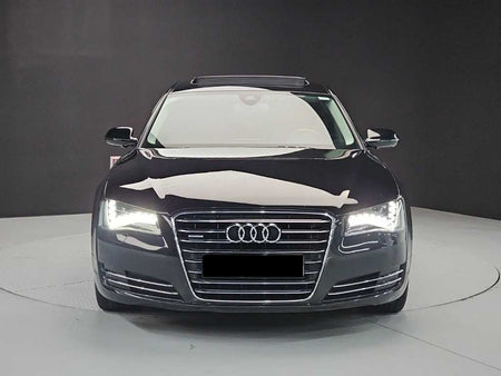 Audi A8 — photo 02