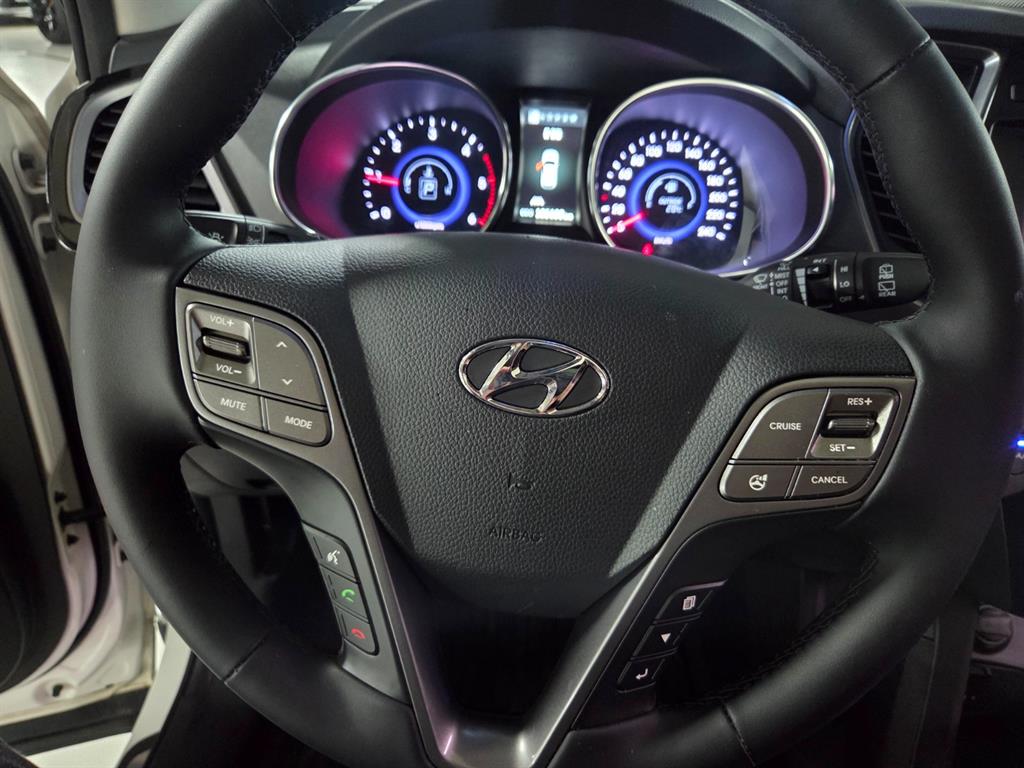 Hyundai Santafe — photo 11