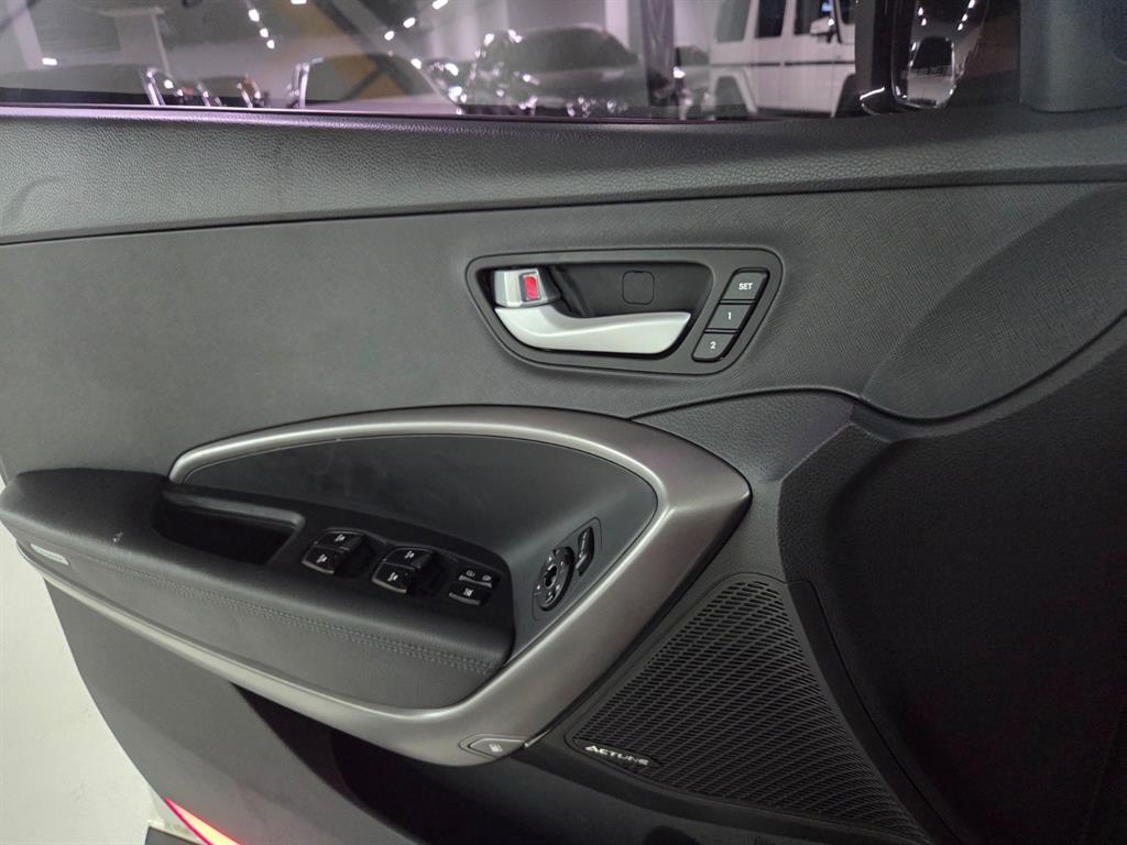 Hyundai Santafe — photo 13