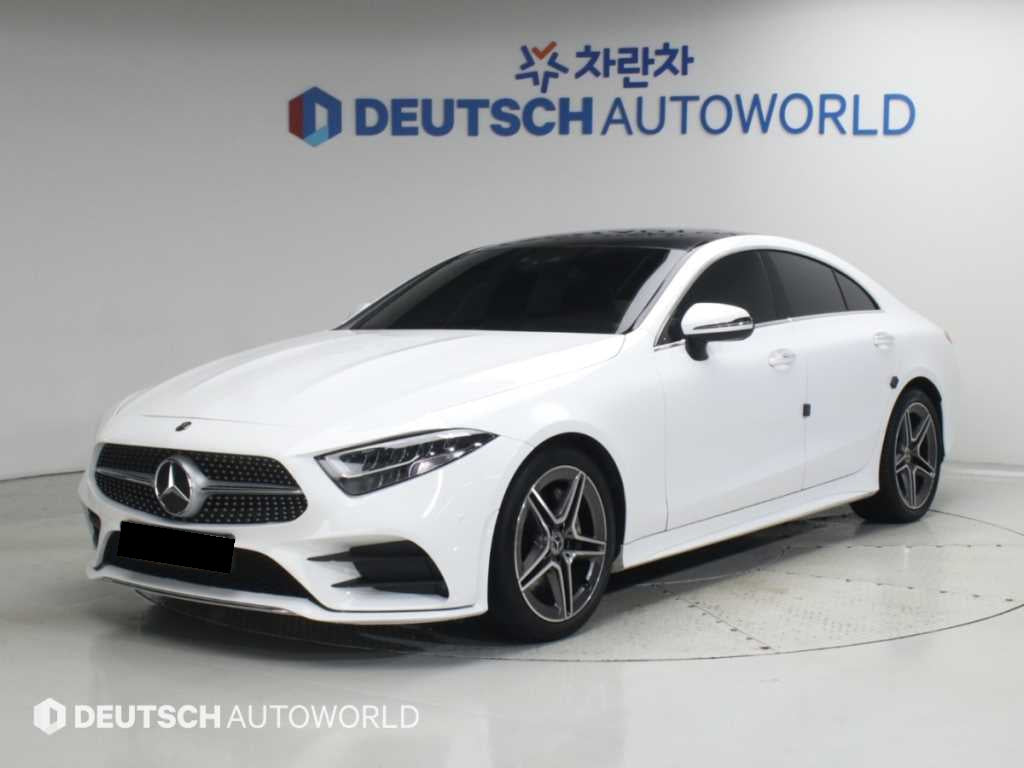 Mercedes-Benz CLS-Class — photo 01