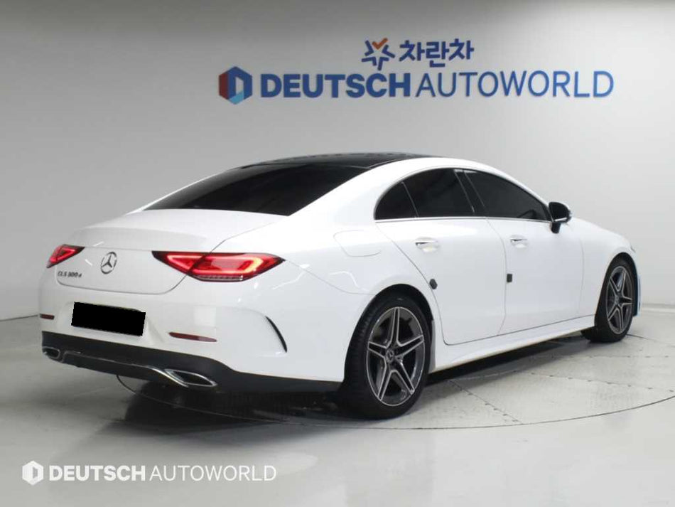 Mercedes-Benz CLS-Class — photo 02