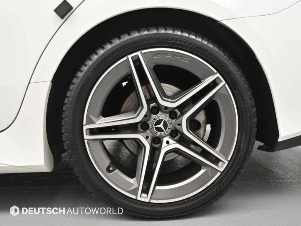 Mercedes-Benz CLS-Class — photo 05
