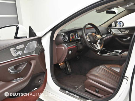 Mercedes-Benz CLS-Class — photo 11