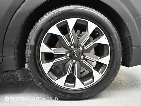 Kia Carnival — photo 05