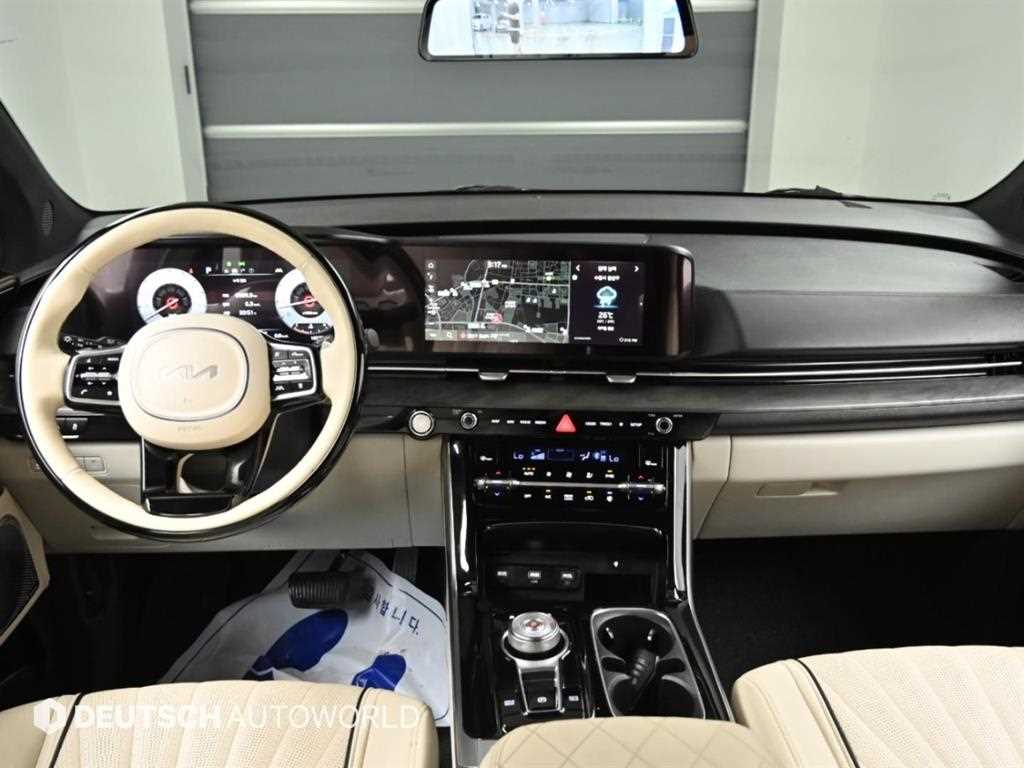 Kia Carnival — photo 07