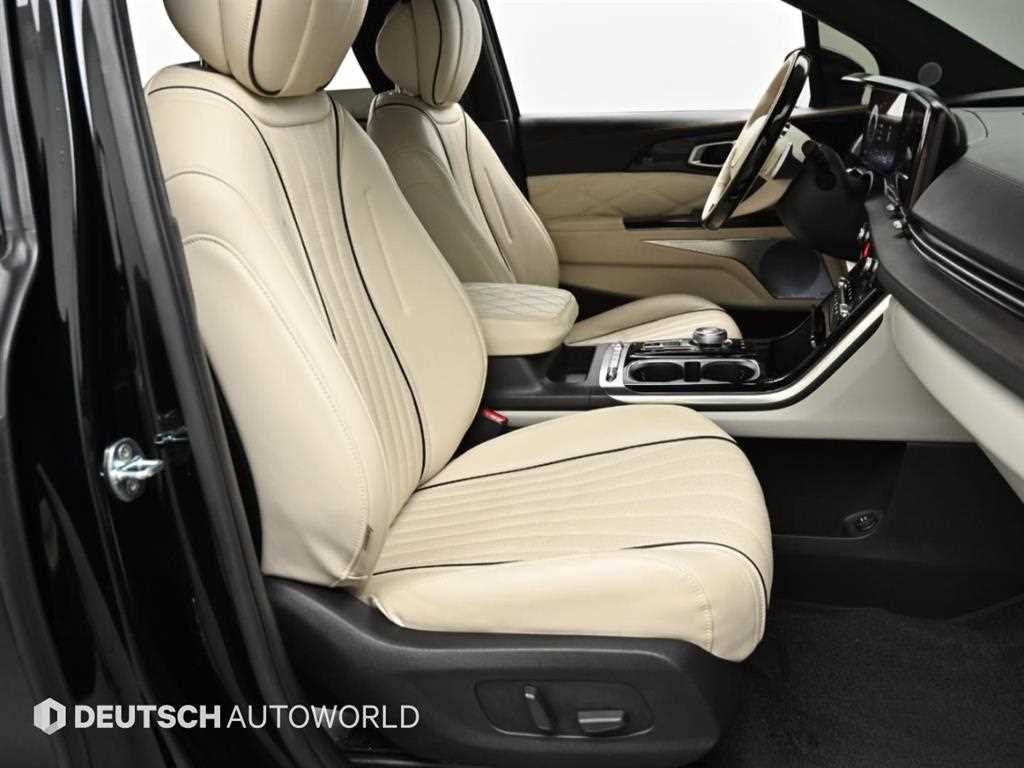 Kia Carnival — photo 10
