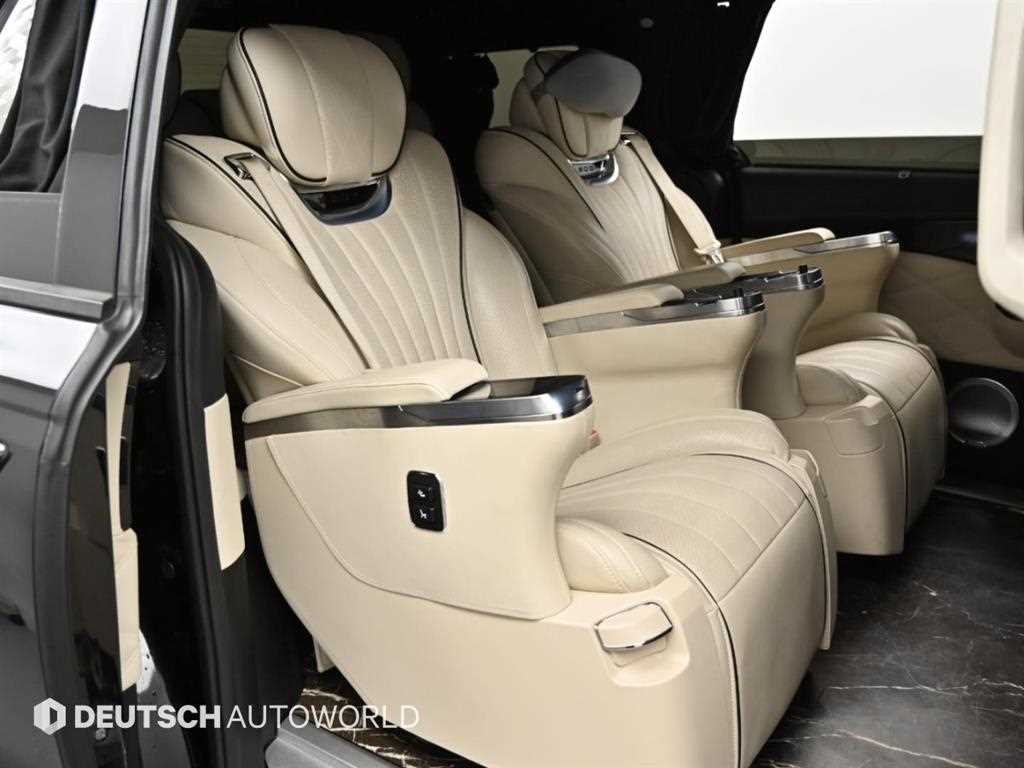 Kia Carnival — photo 12