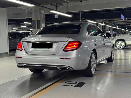 Mercedes-Benz E-Class — photo 04
