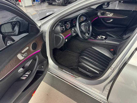 Mercedes-Benz E-Class — photo 08