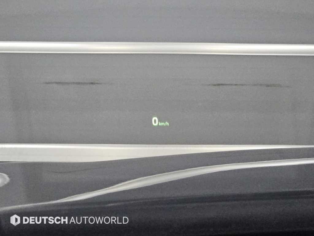 Genesis EQ900 — photo 17