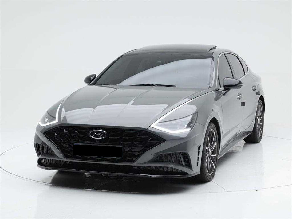 Hyundai Sonata — photo 01