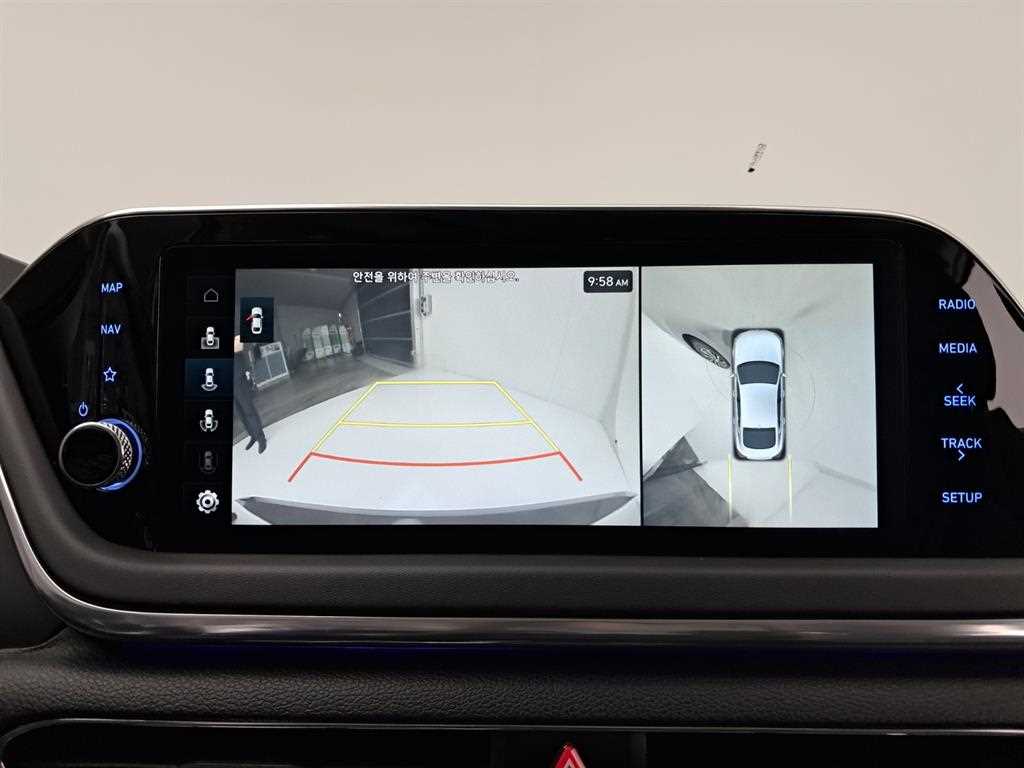 Hyundai Sonata — photo 10