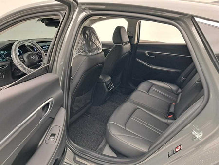Hyundai Sonata — photo 12