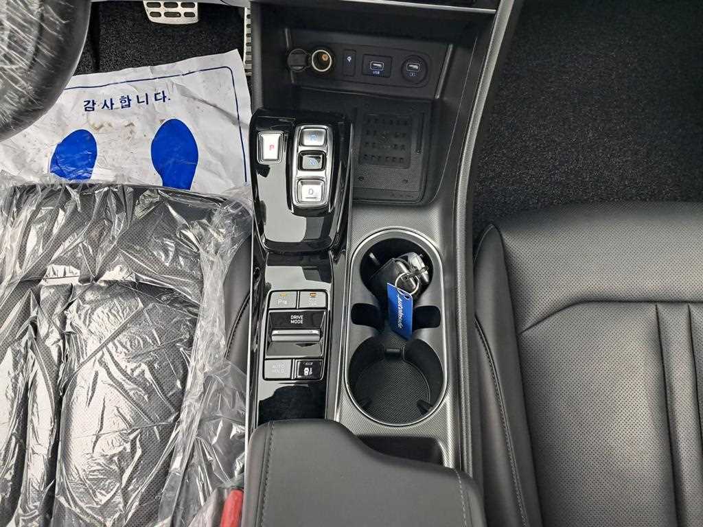 Hyundai Sonata — photo 14