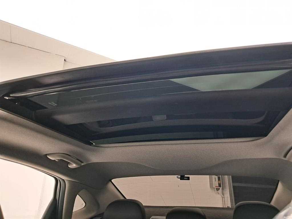 Hyundai Sonata — photo 16