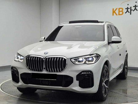 BMW X5 — photo 01
