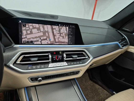 BMW X5 — photo 10