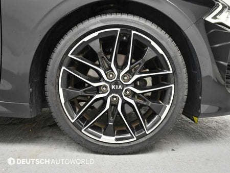 Kia K5 — photo 06