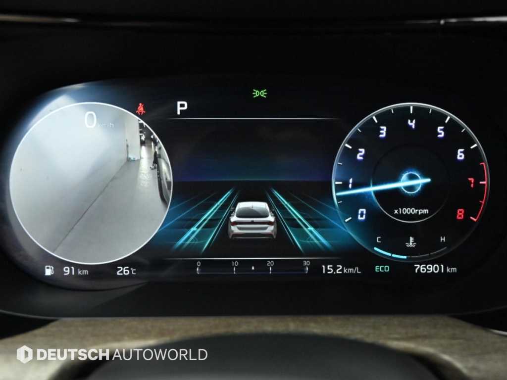 Kia K5 — photo 09