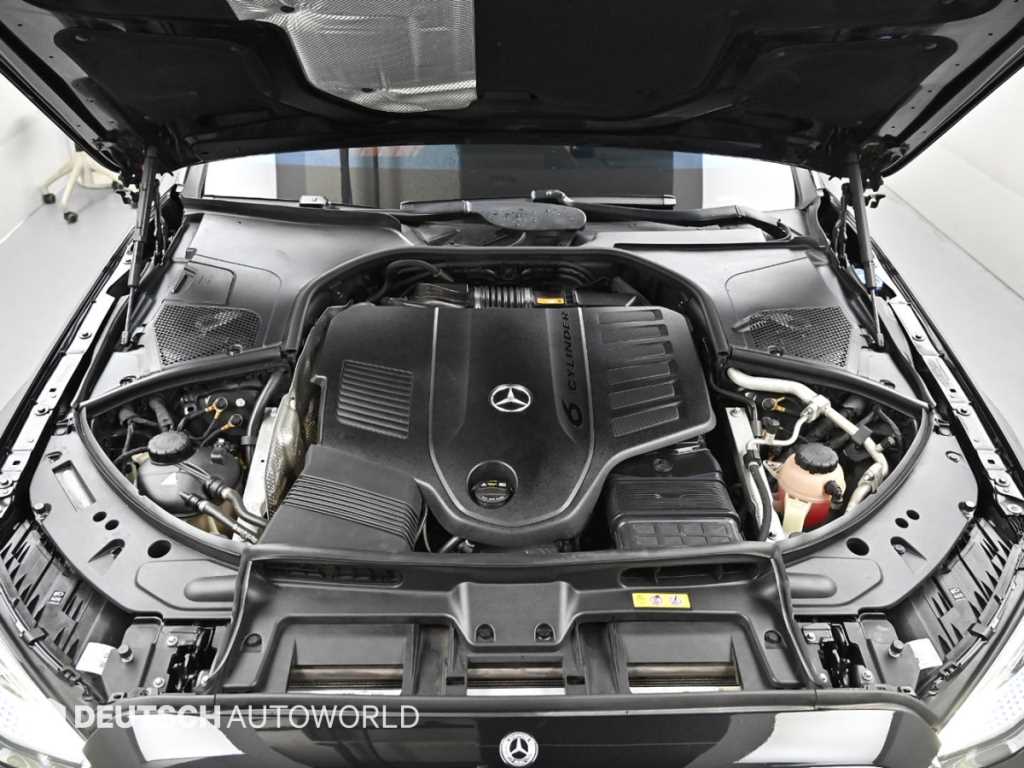 Mercedes-Benz S-Class — photo 06