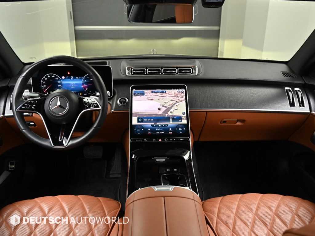 Mercedes-Benz S-Class — photo 07