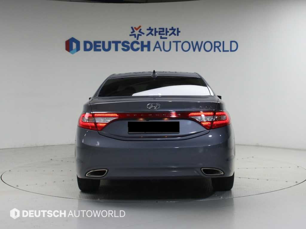 Hyundai Grandeur — photo 04