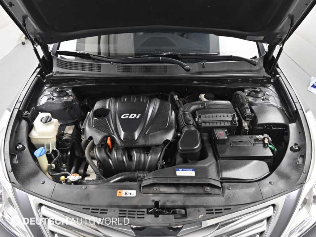 Hyundai Grandeur — photo 06