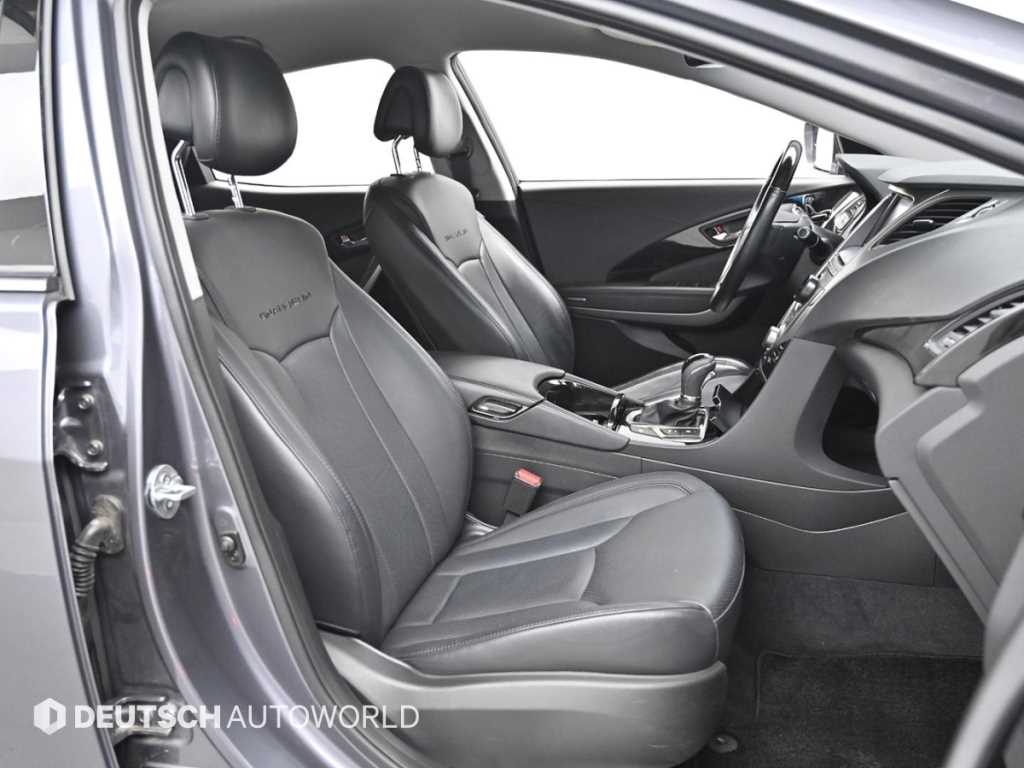 Hyundai Grandeur — photo 10