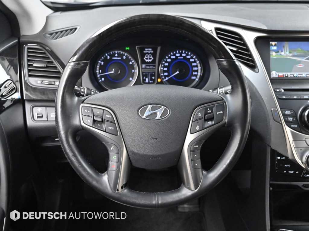 Hyundai Grandeur — photo 13