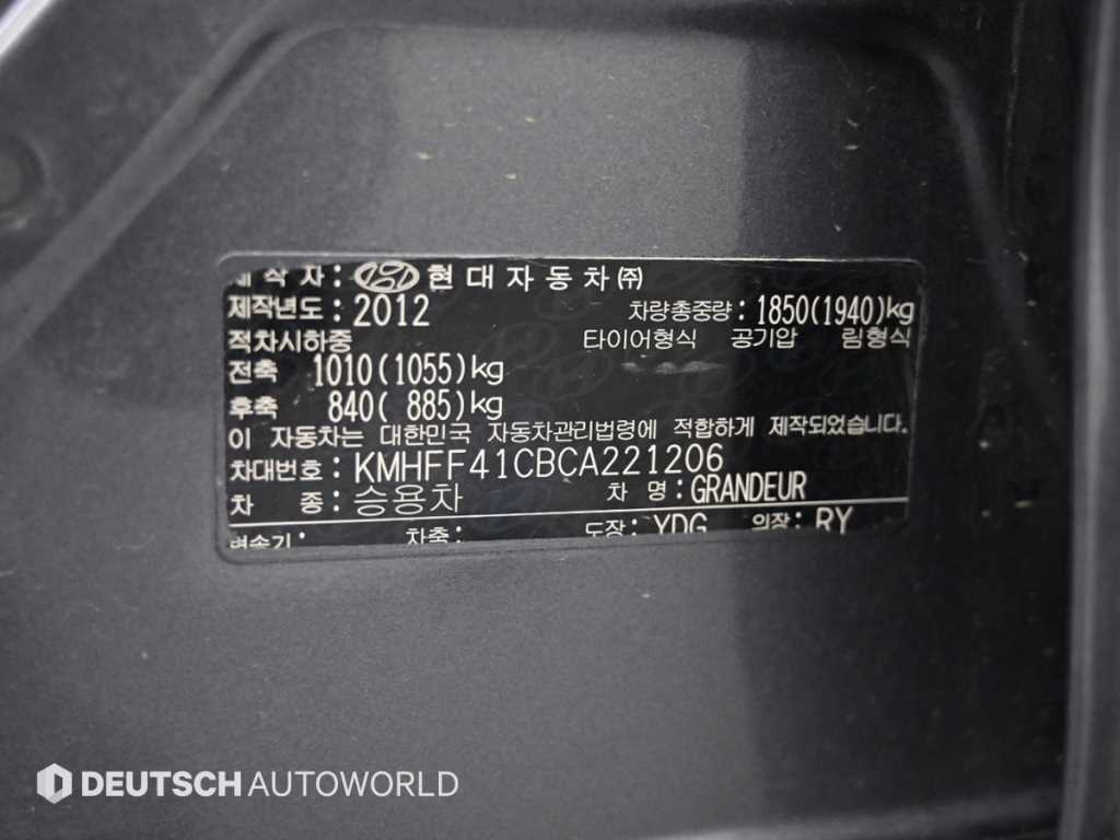 Hyundai Grandeur — photo 20