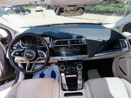 Jaguar I-PACE — photo 07