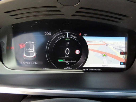 Jaguar I-PACE — photo 09