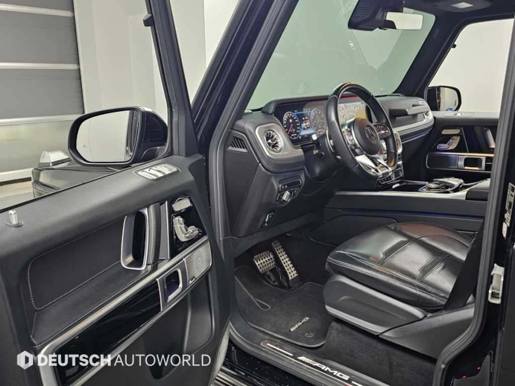 Mercedes-Benz G-Class — photo 11