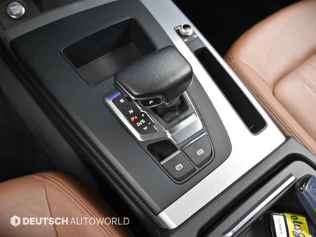 Audi Q5 — photo 09