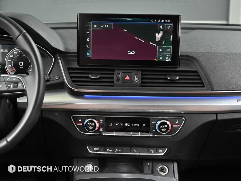 Audi Q5 — photo 14