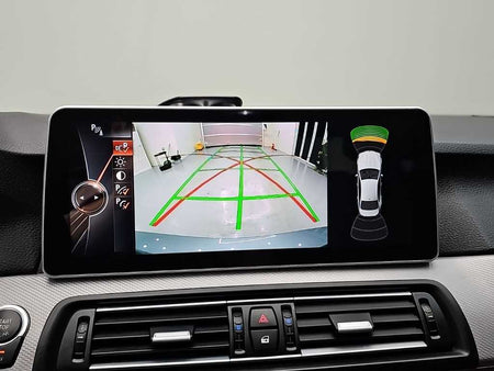 BMW 5-Series — photo 16