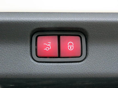 Mercedes-Benz EQE — photo 16