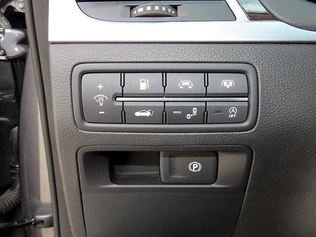 Genesis G80 — photo 12