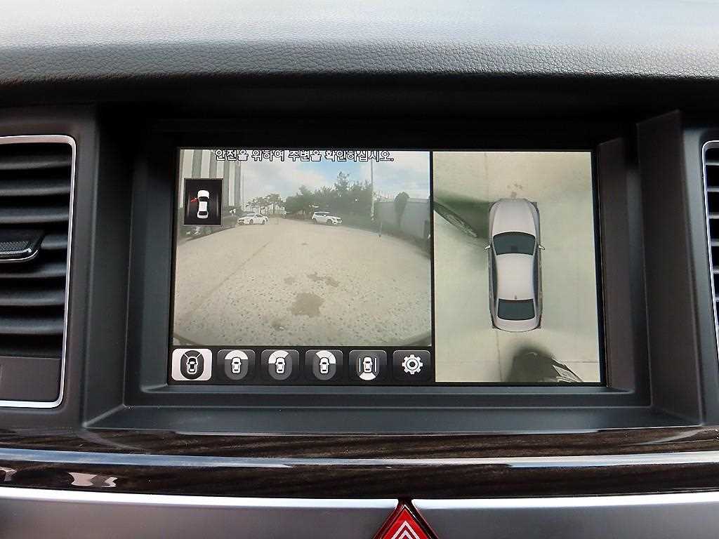 Genesis G80 — photo 15